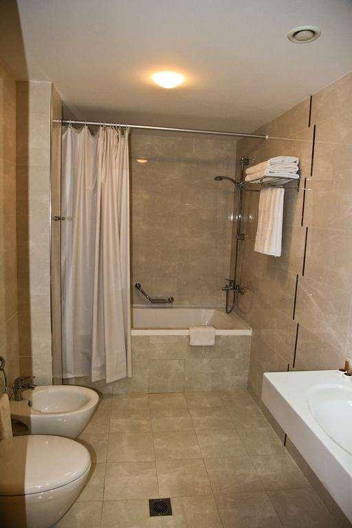 Fieri Hotel Fier Chambre photo
